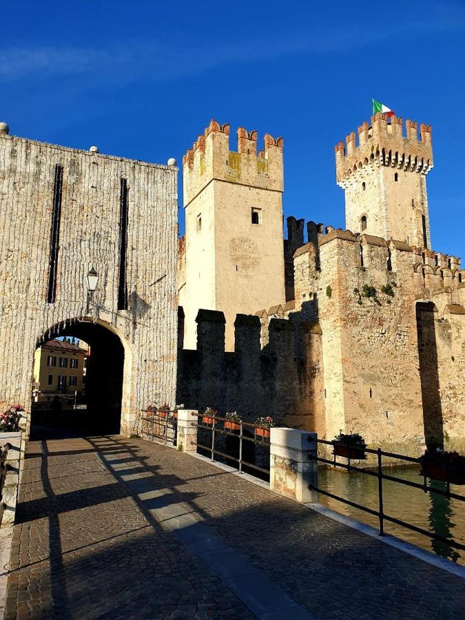 Casa Della Regina Apartman Sirmione Kültér fotó